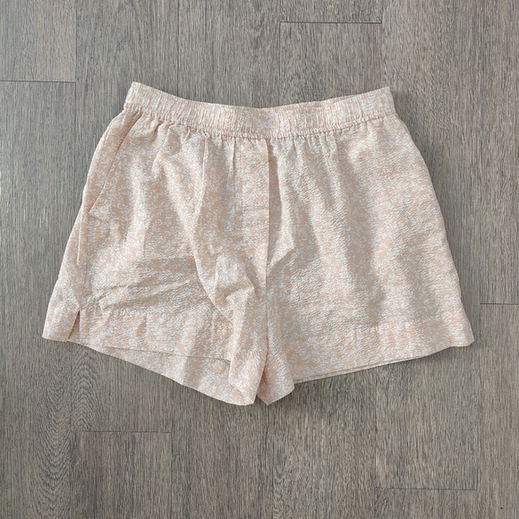 Wayf Pants - WAYF Peach Floral Print Cotton Crepe Shorts